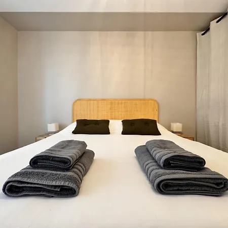 L'azur - Parking - Balcon - Circuit 24h - 4 Pers Appartamento *