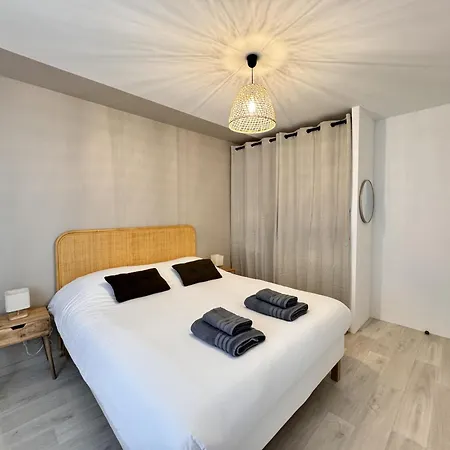 L'azur - Parking - Balcon - Circuit 24h - 4 Pers