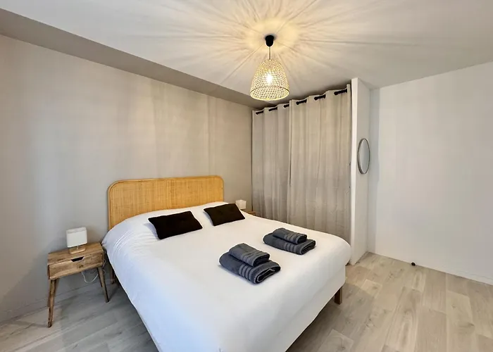 L'azur - Parking - Balcon - Circuit 24h - 4 Pers